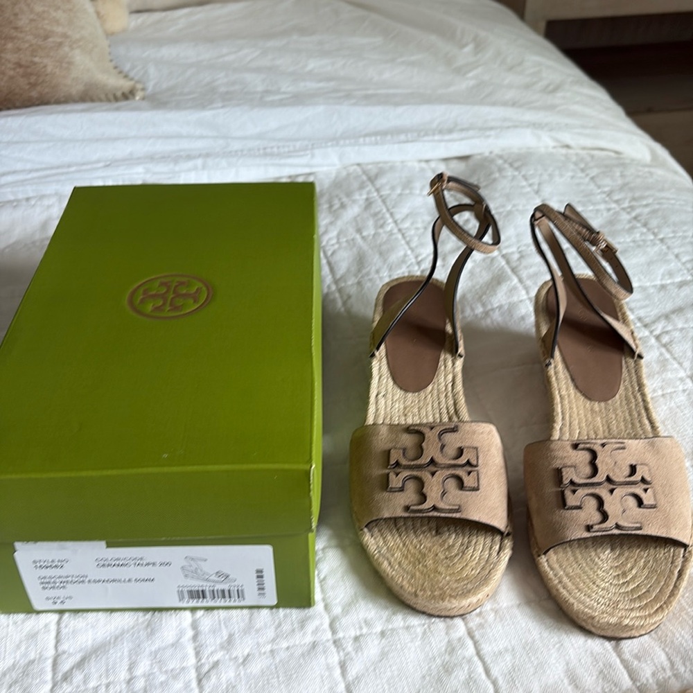 Tory Burch Ines Wedge Espadrille Suede in Taupe